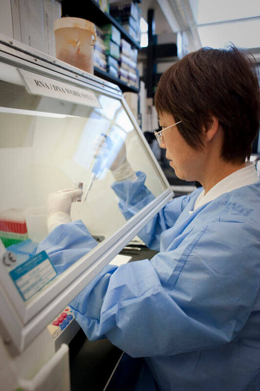 Vaccine researcher. Photo: NIAID, NIH