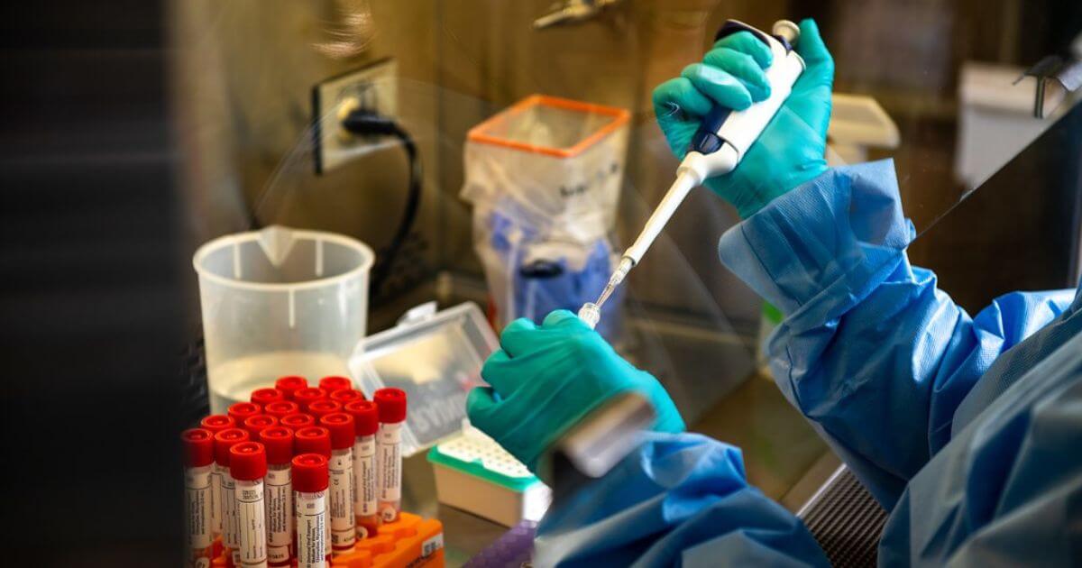 Research Roundup: New COVID-19 vaccine trial, Higher dose malaria regimen, Hydrogel HIV treatment - Vimarsana News